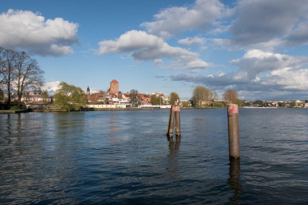 Fewos Am Kleinen Meer Варен Екстериор снимка